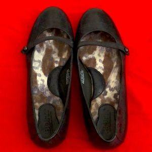 BORN Womens Black Leather Mary Jane Ballet Flats Shoes